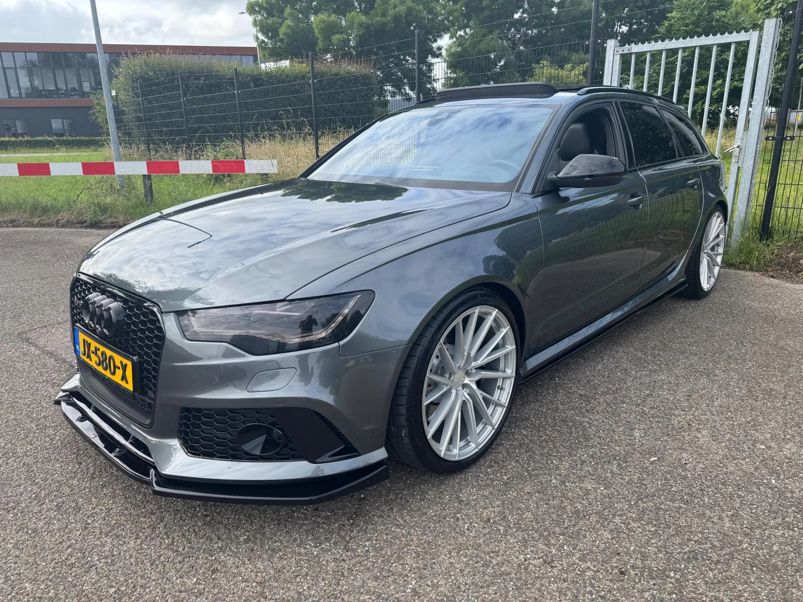 Audi RS 6 (2013) — foto 1