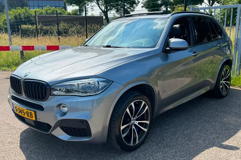 BMW X5 (2015)