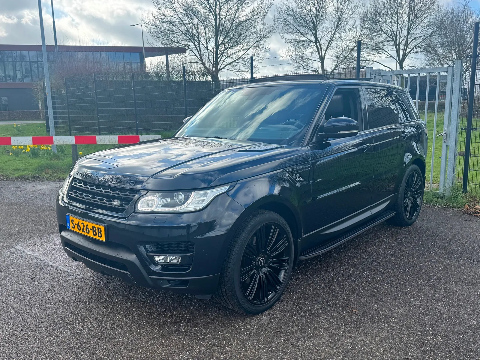 Land Rover Range Rover Sport (2014) — foto 1