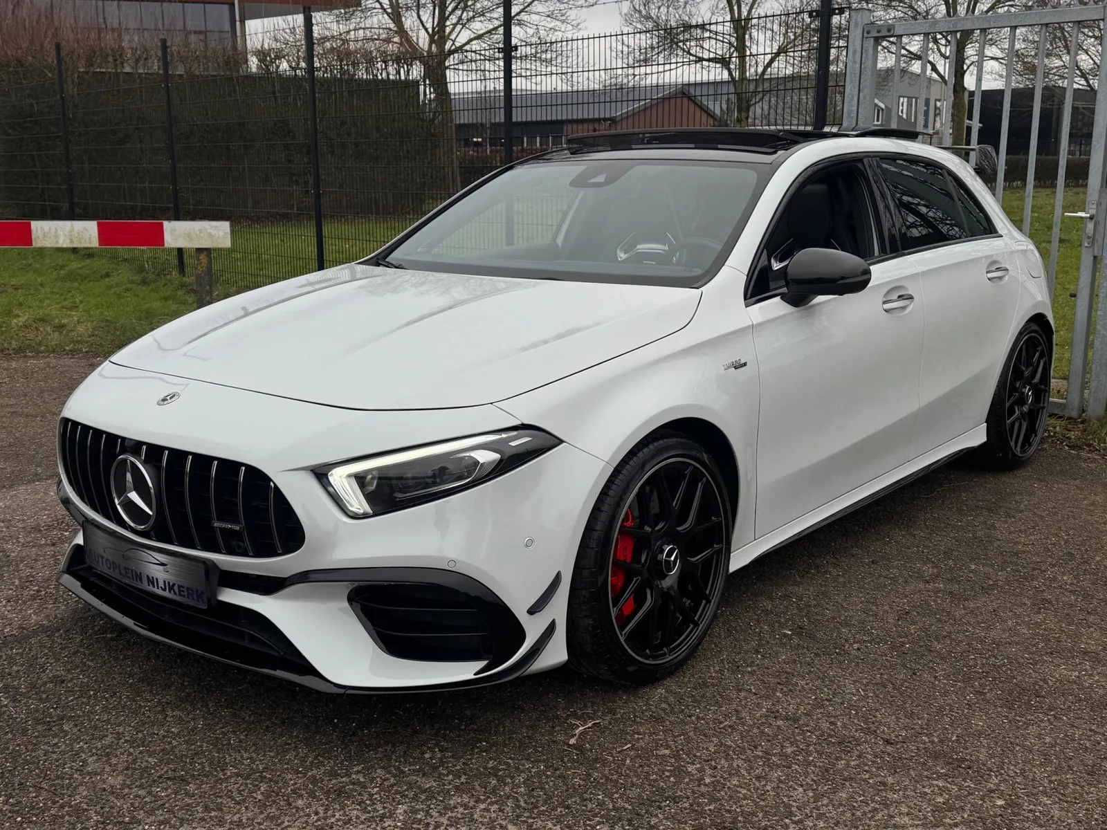 Mercedes-Benz A-Klasse (2020) — foto 1
