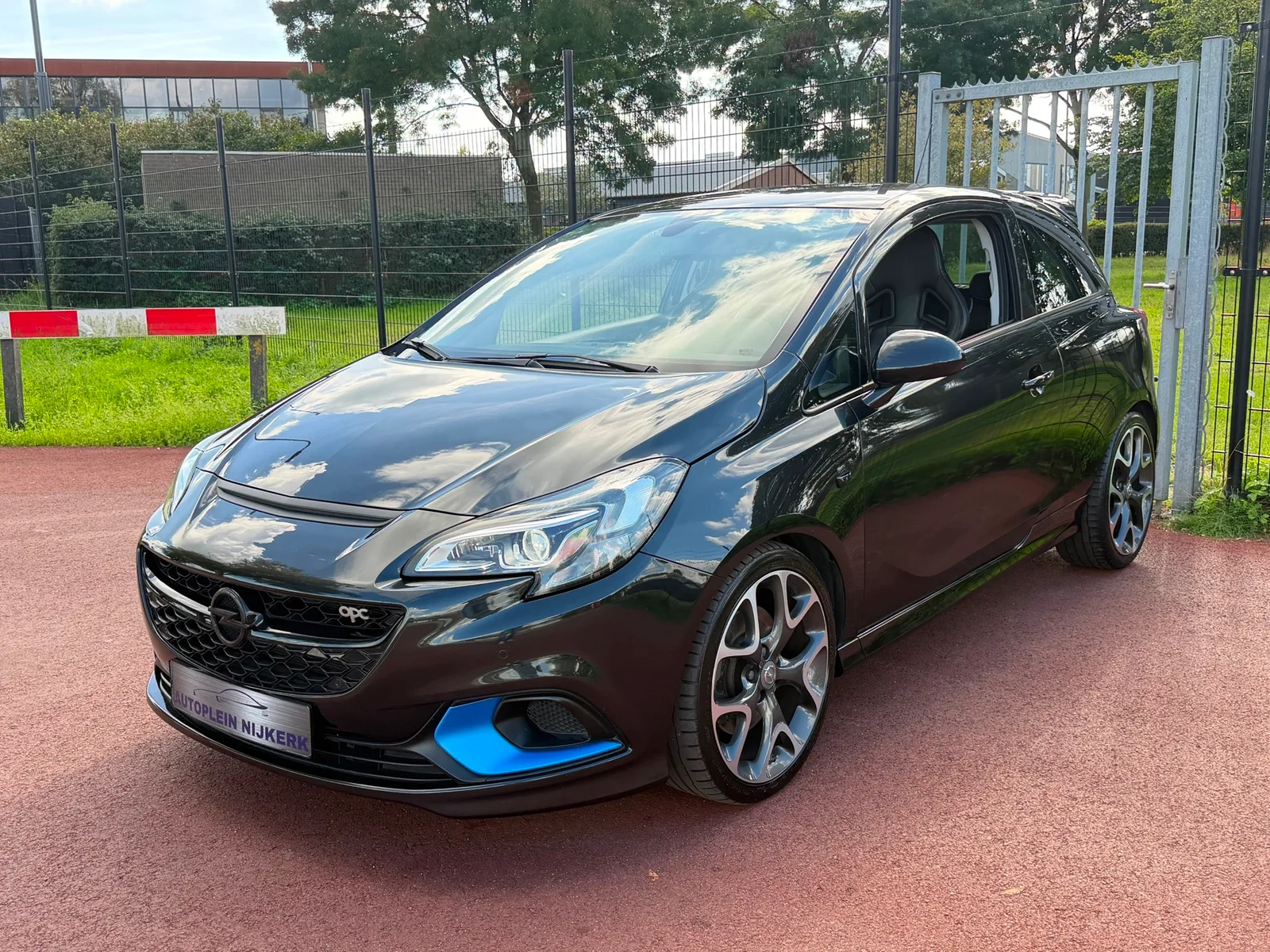 Opel Corsa (2015) — foto 1