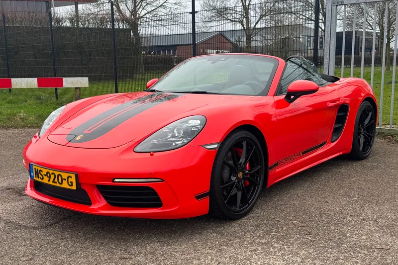 Porsche 718 Boxster S (2017)