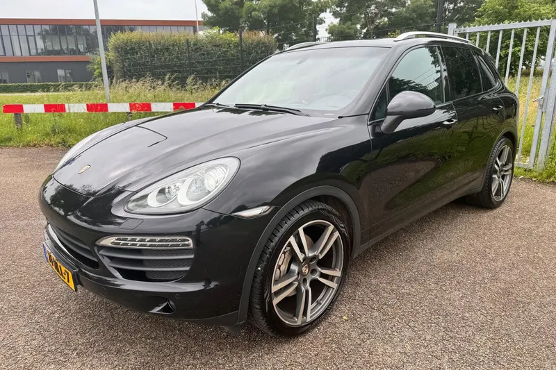 Porsche Cayenne (2010)