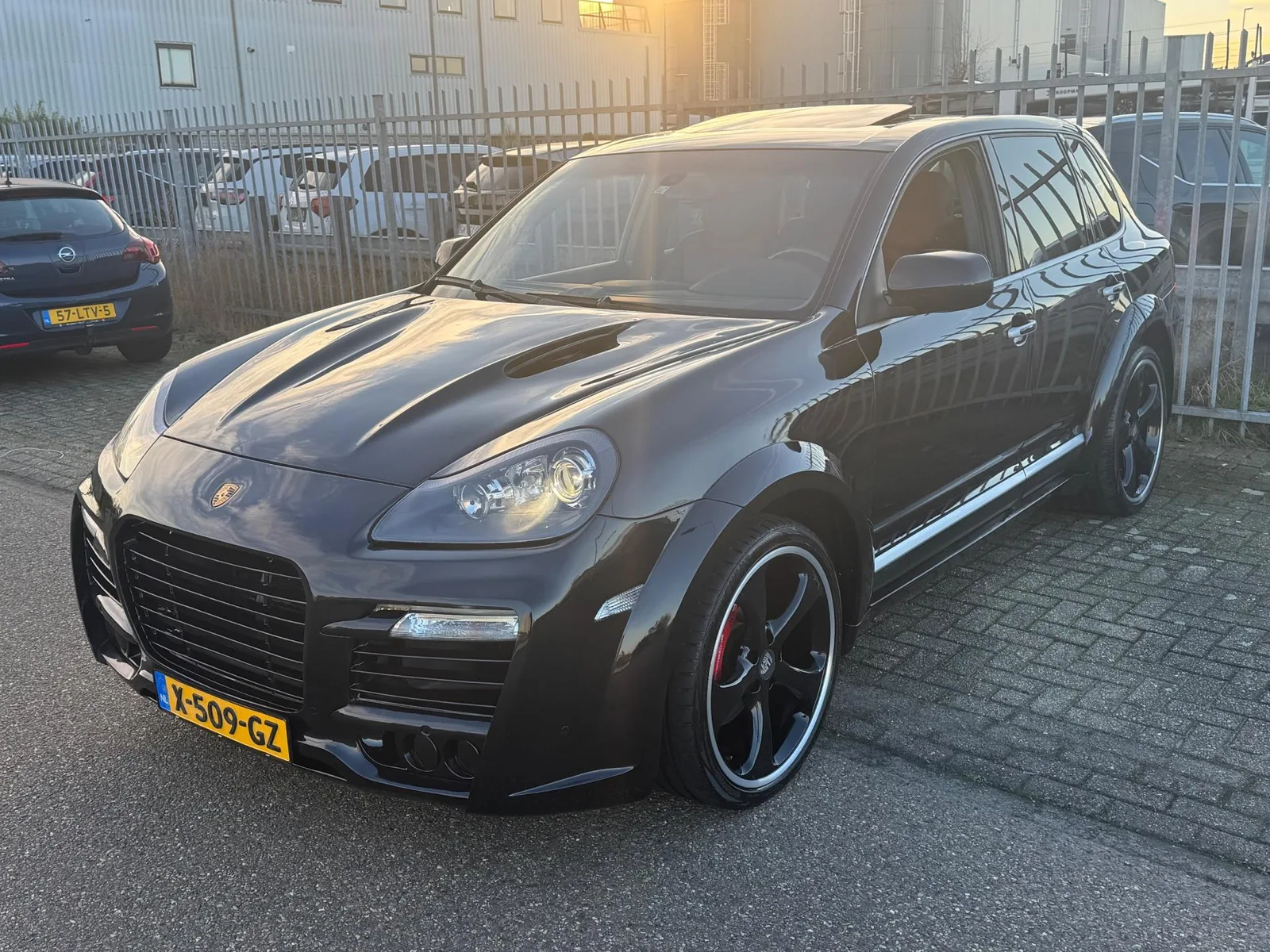 Porsche Cayenne (2007) — foto 1
