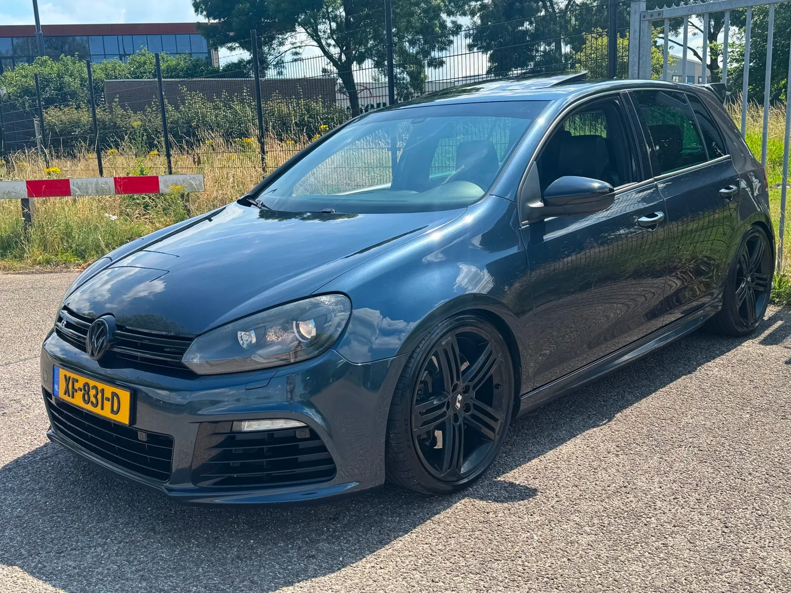 Volkswagen Golf (2010) — foto 1