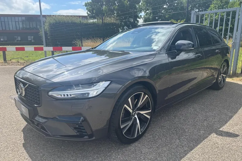 Volvo V90 (2021)