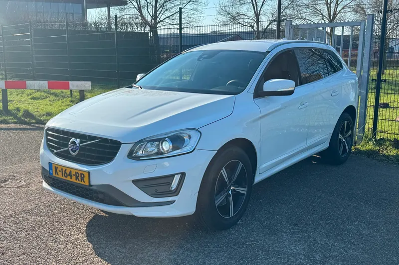 Volvo XC60 (2016)