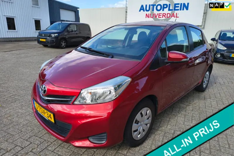 Toyota Yaris (2014)