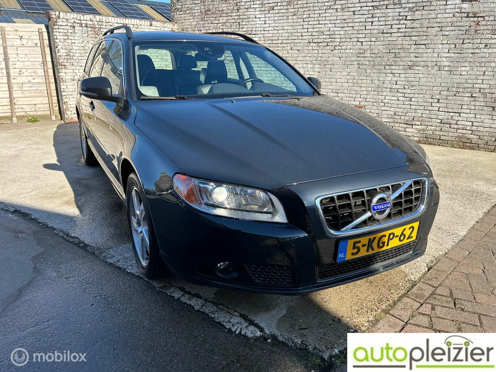 Volvo V70 (2013) — foto 1