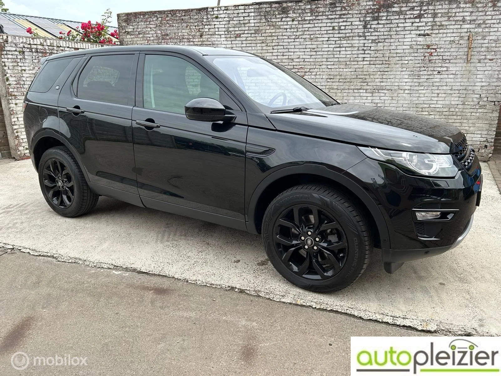 Land Rover Discovery Sport (2016) — foto 1