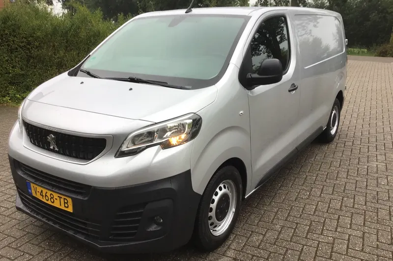 Peugeot Expert (2018)