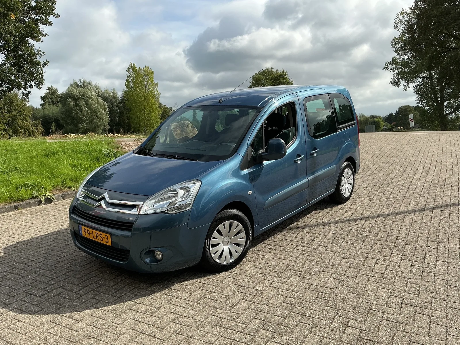 Citroën Berlingo (2010) — foto 1