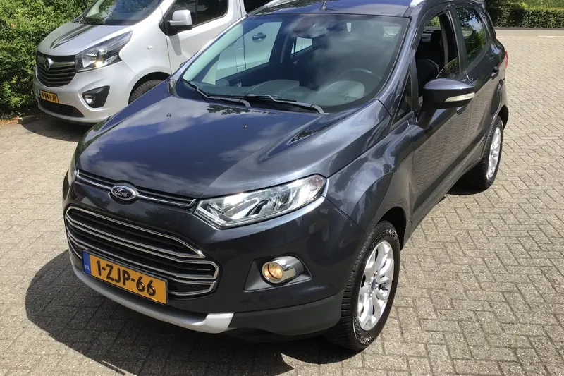 Ford EcoSport (2015)