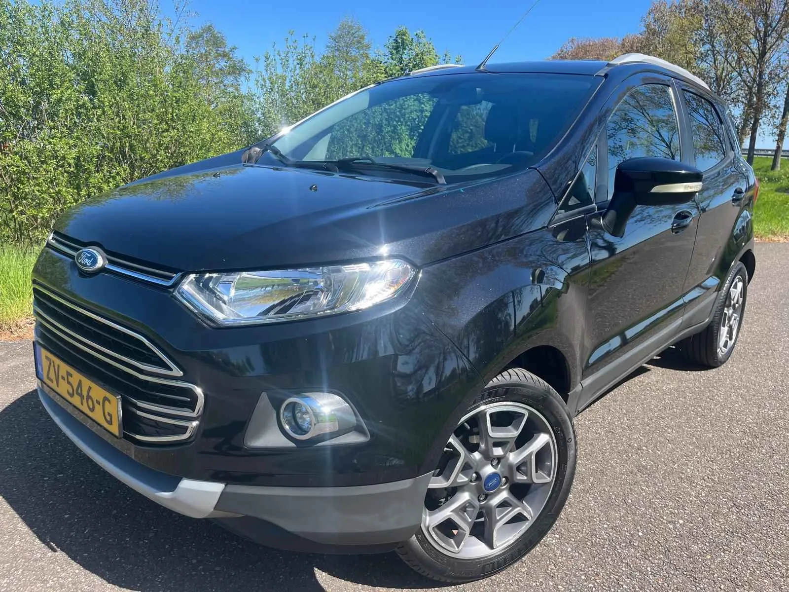 Ford EcoSport (2016) — foto 1