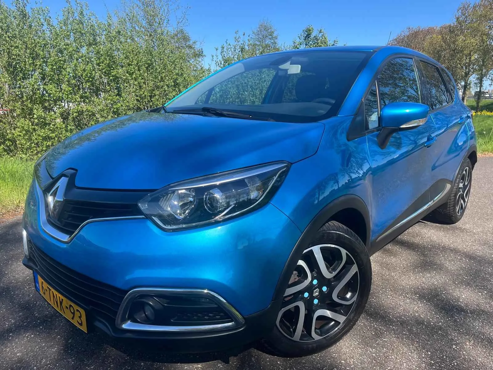 Renault Captur (2014) — foto 1