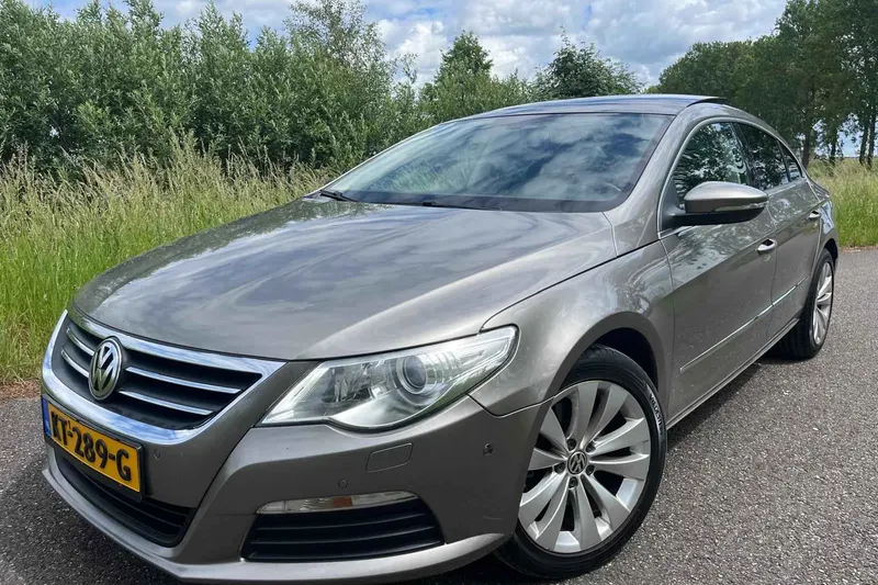 Volkswagen Passat (2011)