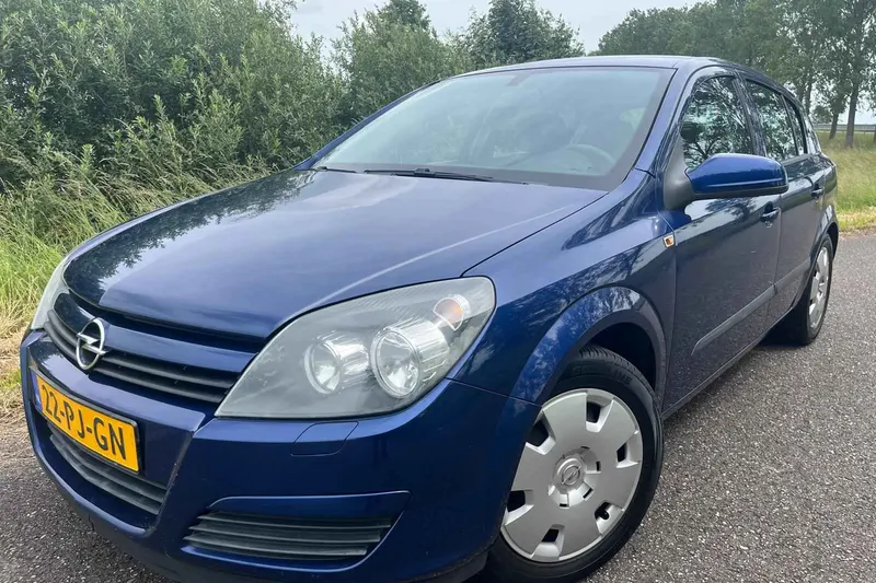 Opel Astra (2004)