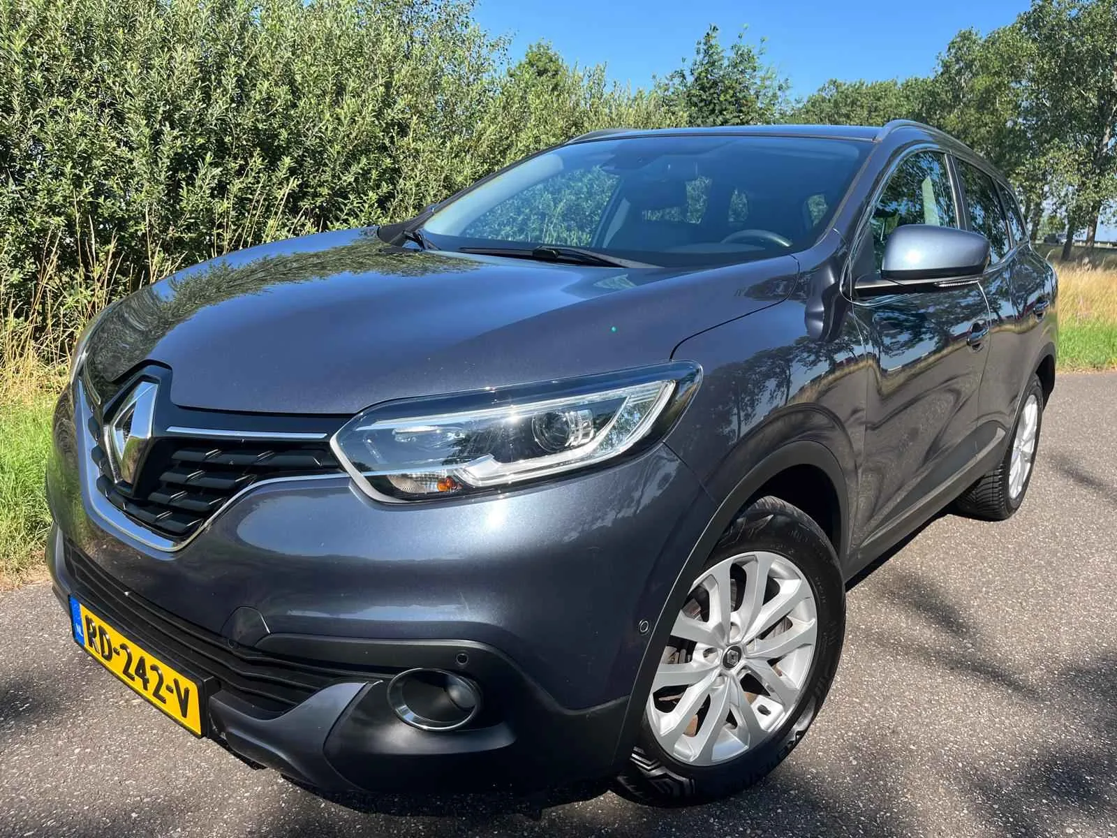 Renault Kadjar (2017) — foto 1