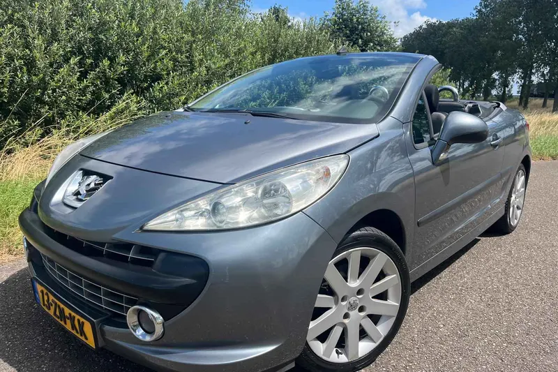 Peugeot 207 (2008)