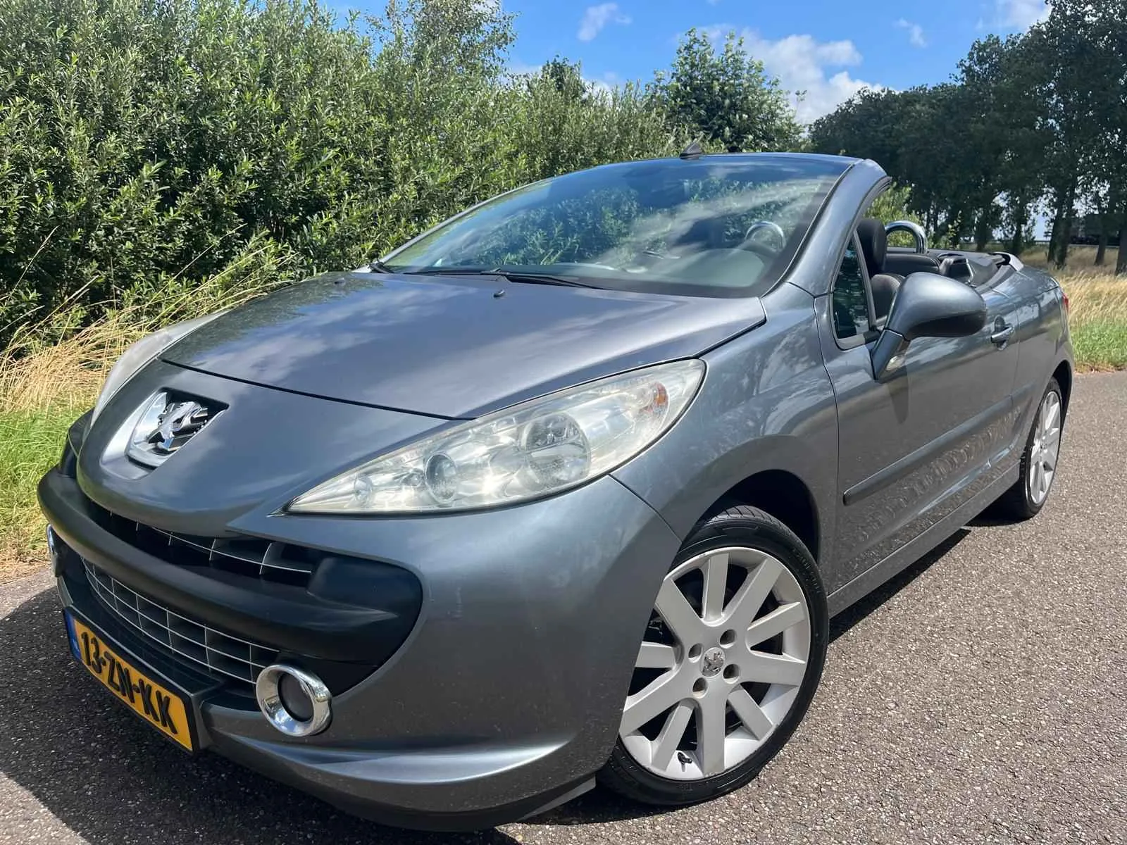 Peugeot 207 (2008) — foto 1