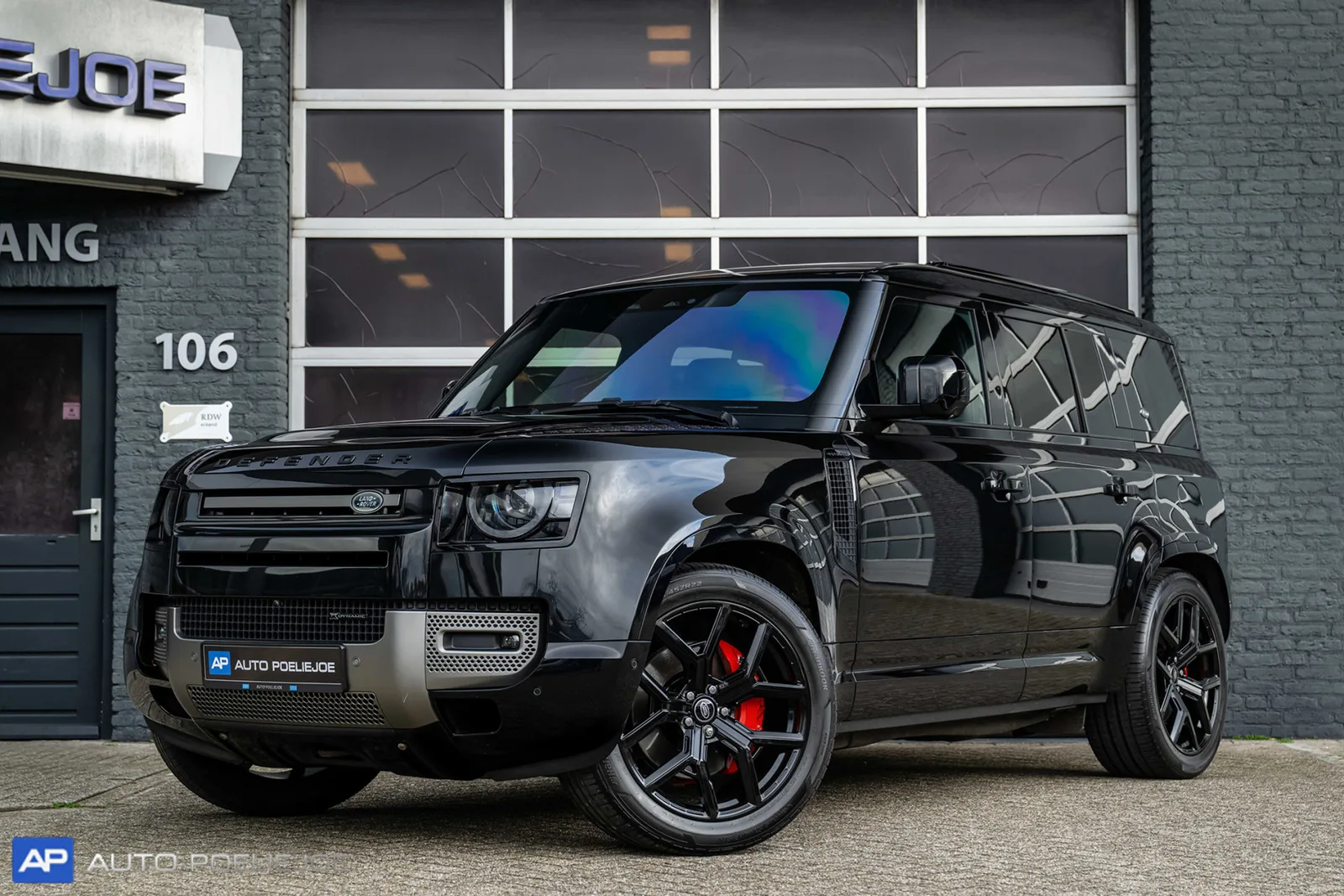 Land Rover Defender (2023) — foto 1