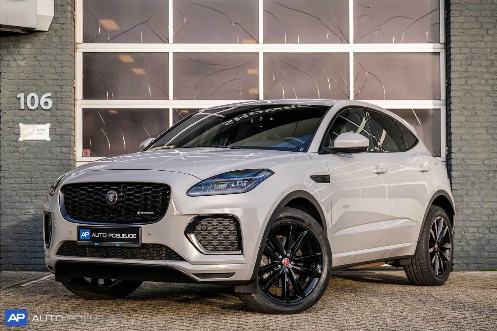 Jaguar E-Pace (2022) — foto 1