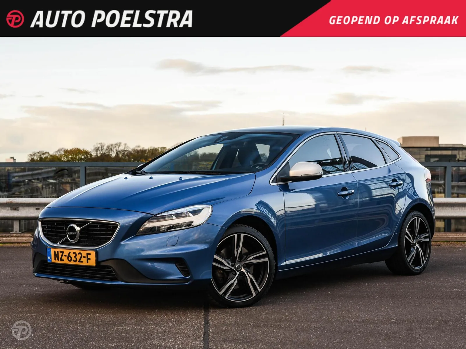 Volvo V40 (2017) — foto 1