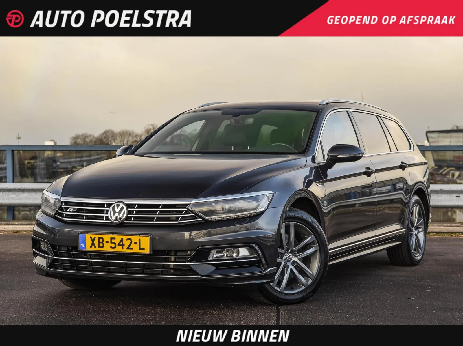 Volkswagen Passat (2018) — foto 1