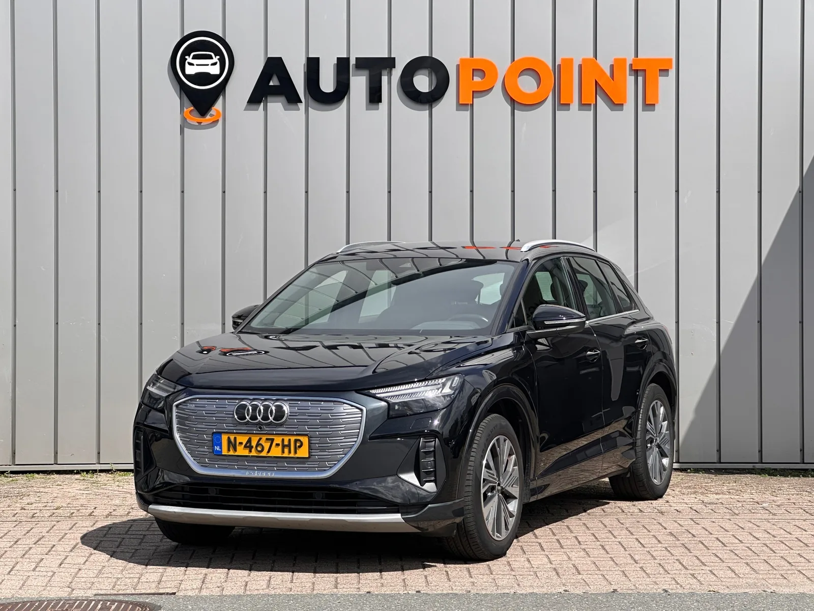 Audi Q4 e-tron (2021) — foto 1