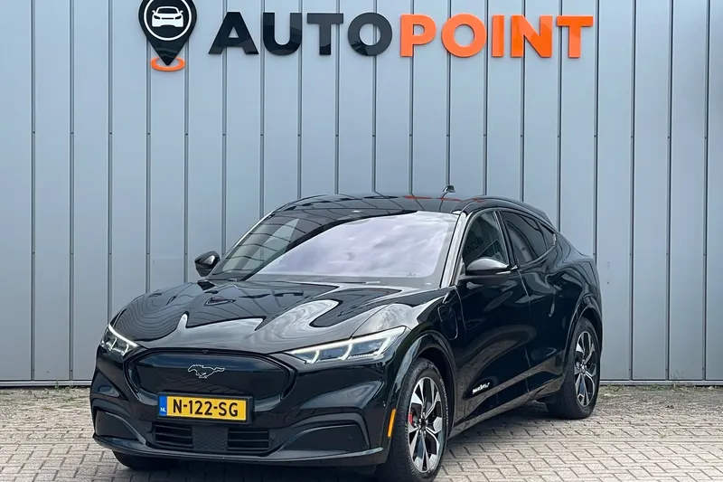 Ford Mustang Mach-E (2021)