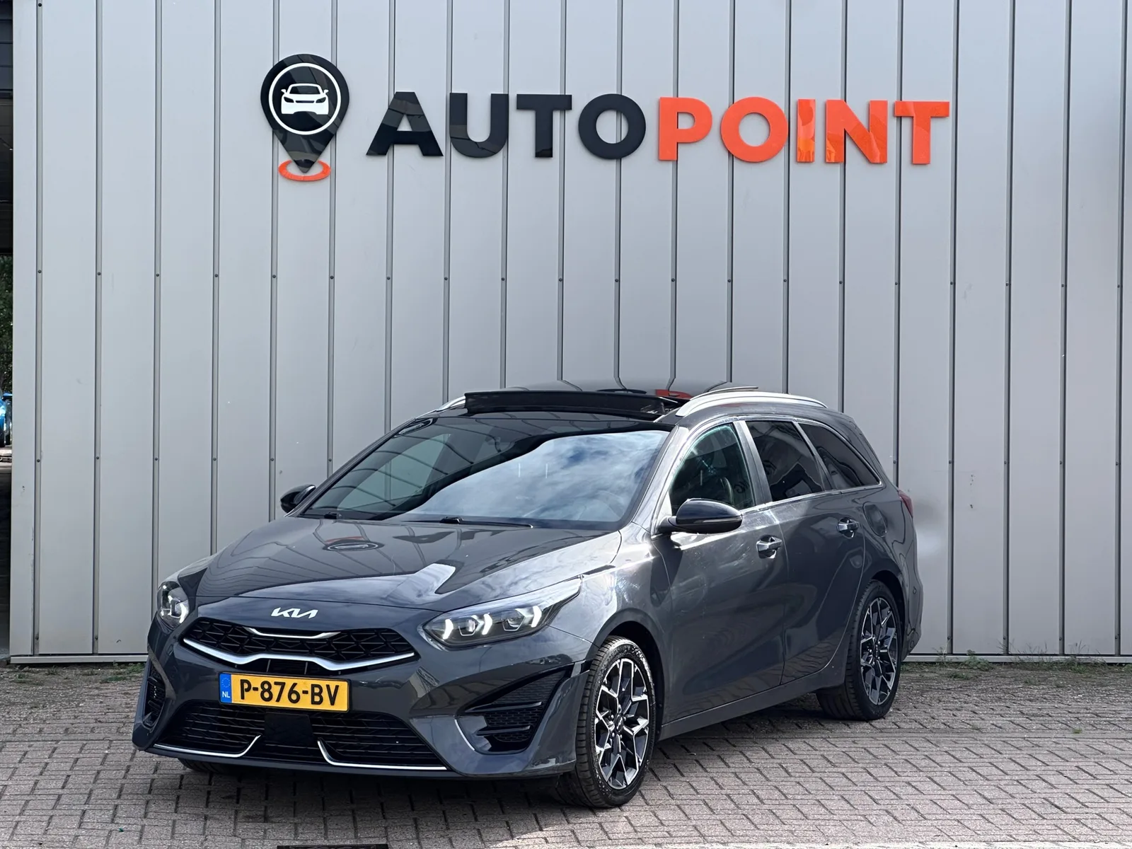 Kia Ceed (2022) — foto 1