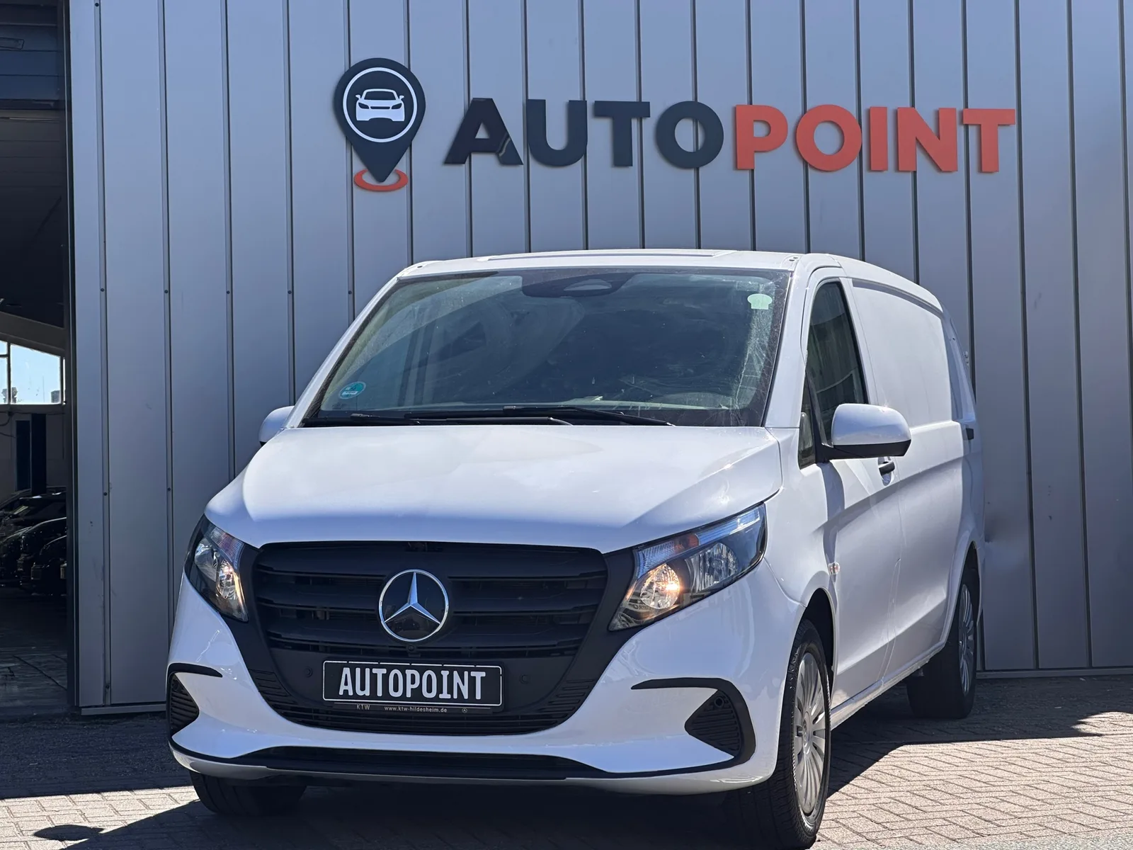 Mercedes-Benz Vito (2024) — foto 1