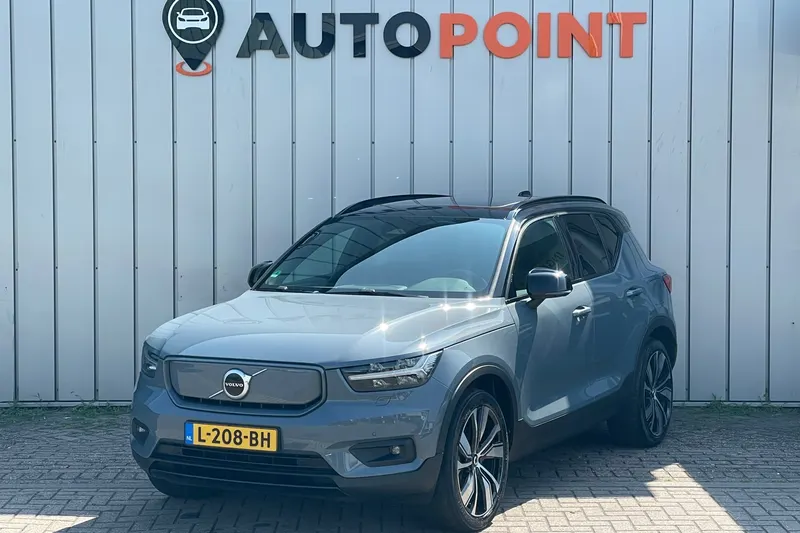 Volvo XC40 (2021)