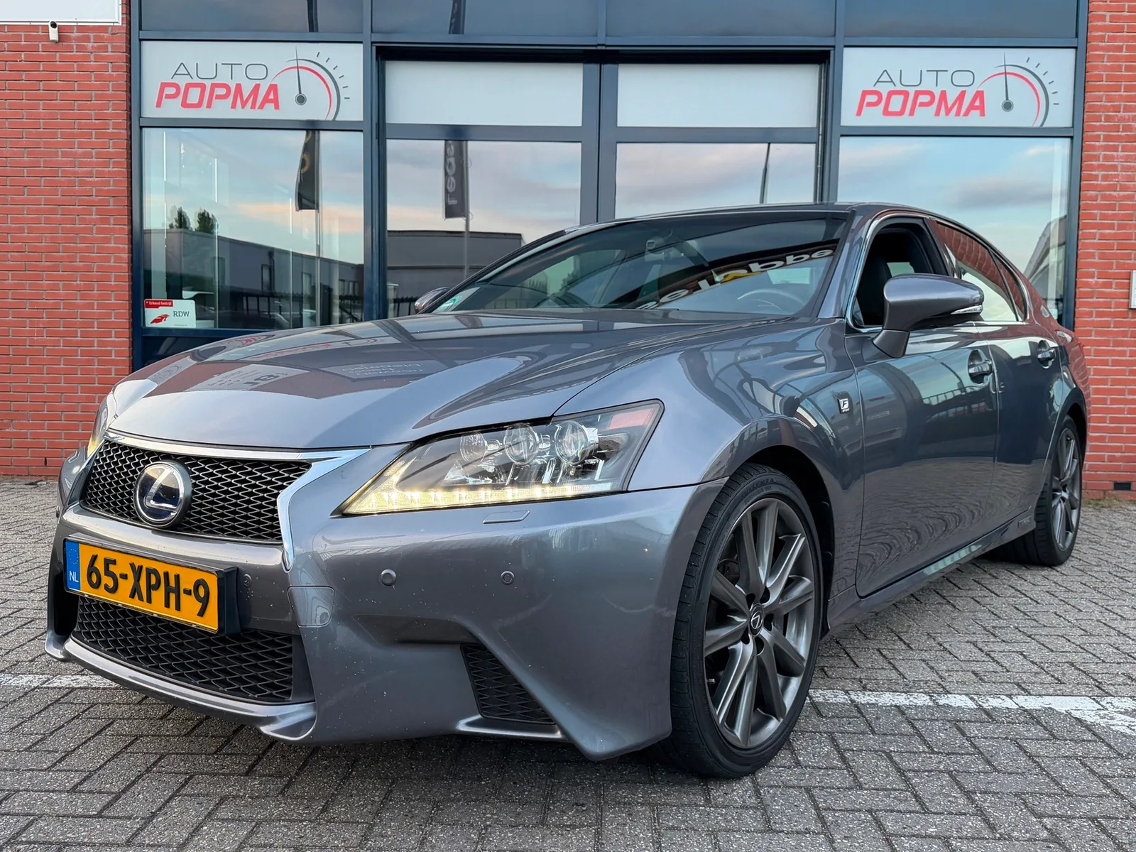 Lexus GS (2012) — foto 1