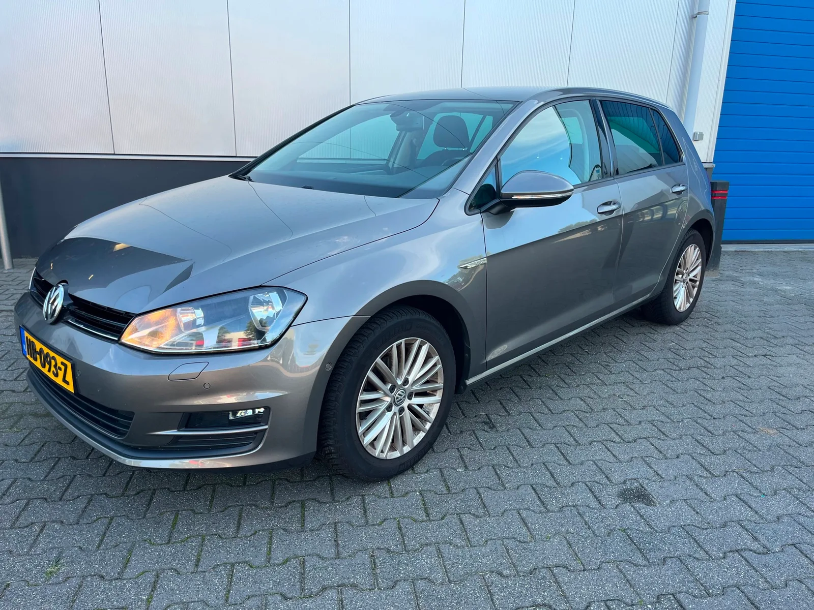 Volkswagen Golf (2014) — foto 1