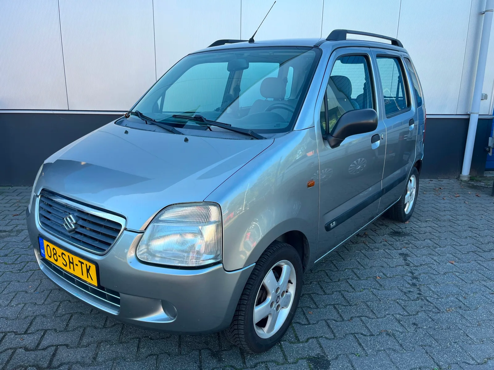 Suzuki Wagon R+ (2006) — foto 1