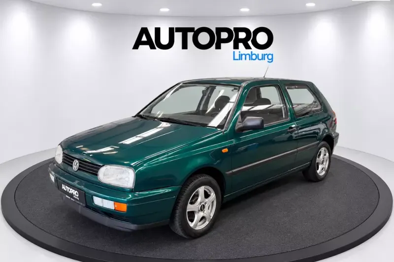 Volkswagen Golf (1996)
