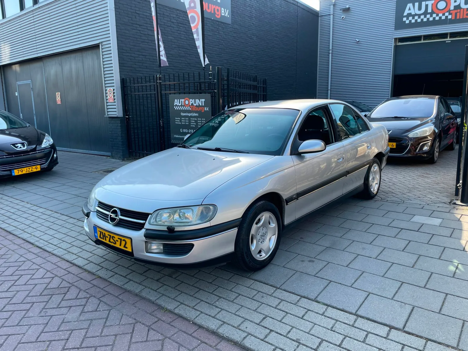 Opel Omega (1999) — foto 1