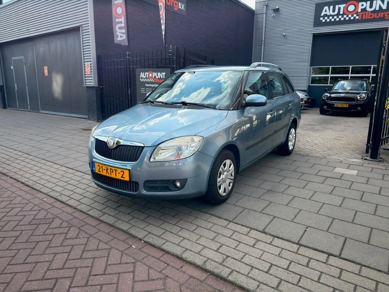 Škoda Fabia (2010) — foto 1