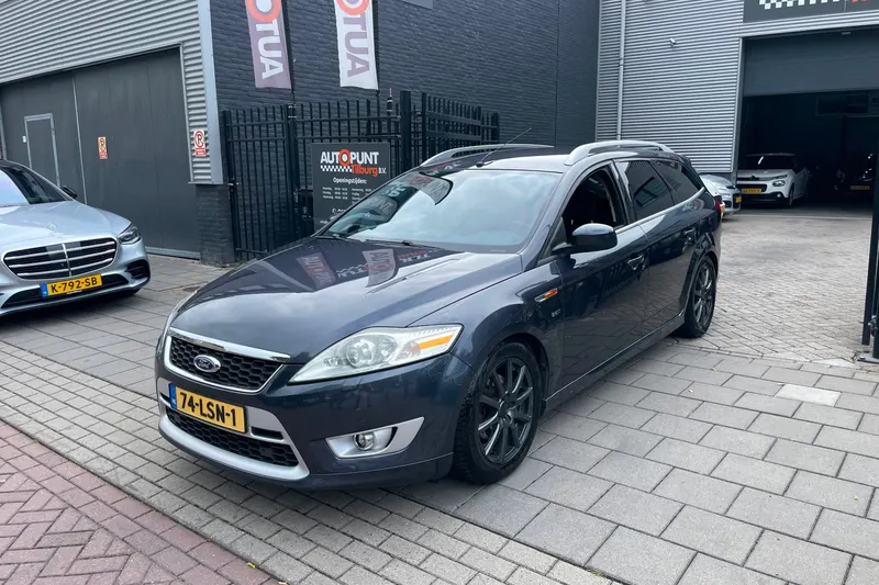 Ford Mondeo (2010)