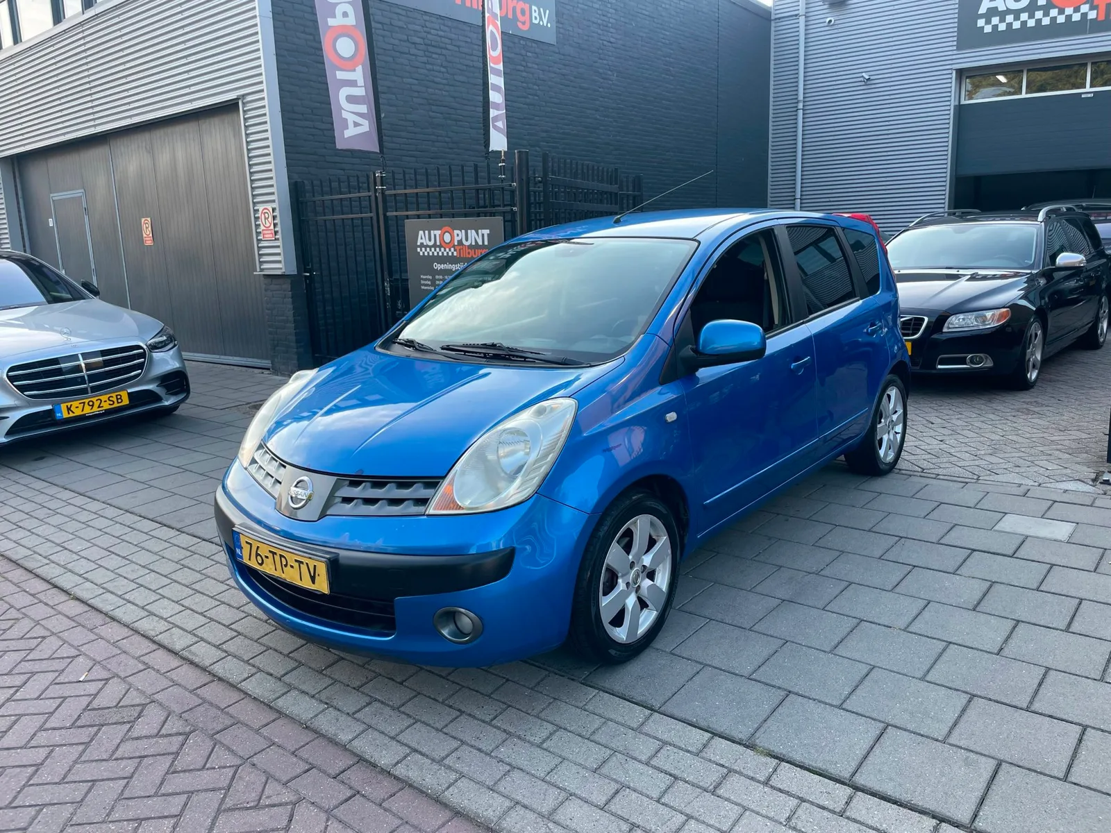 Nissan Note (2006) — foto 1