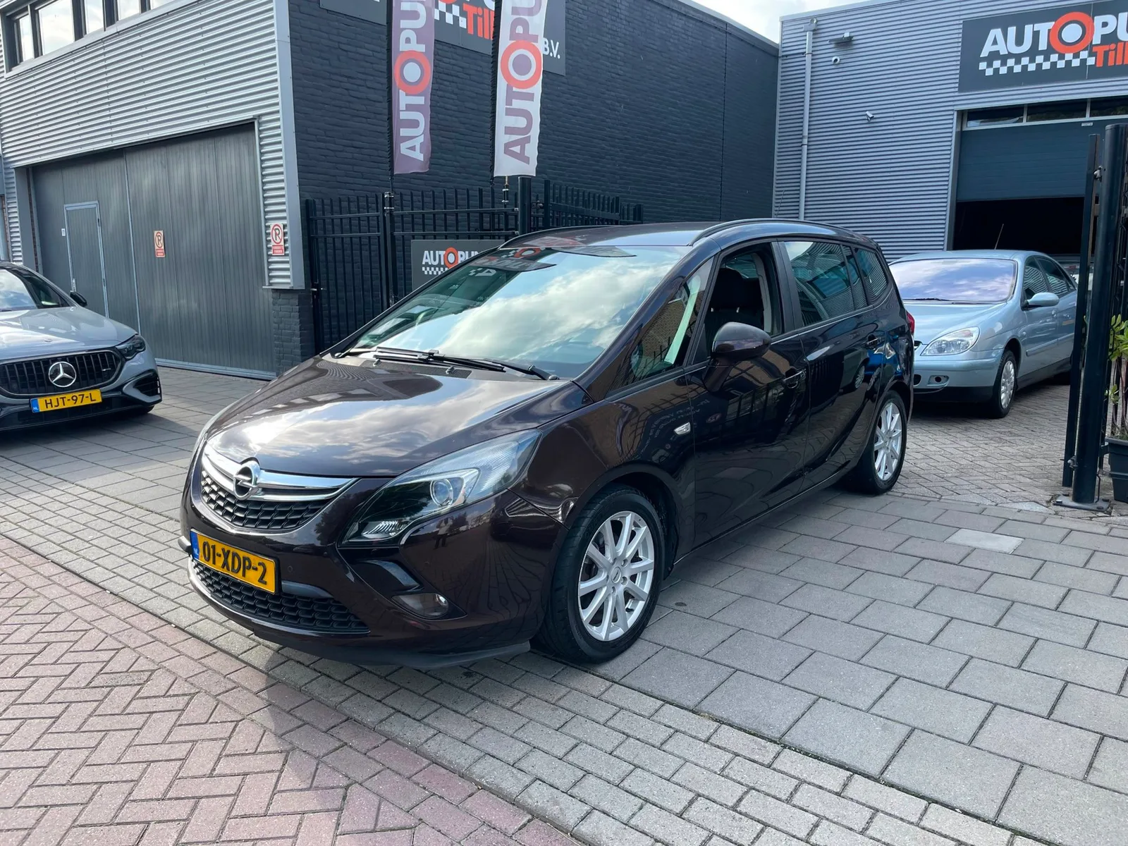 Opel Zafira (2012) — foto 1