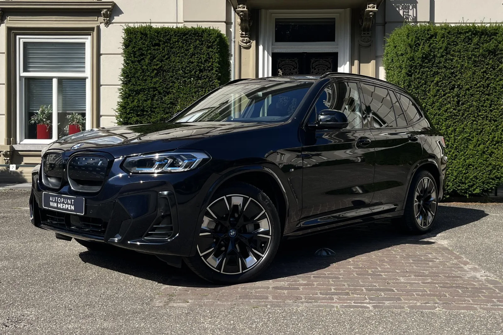 BMW iX3 (2023) — foto 1