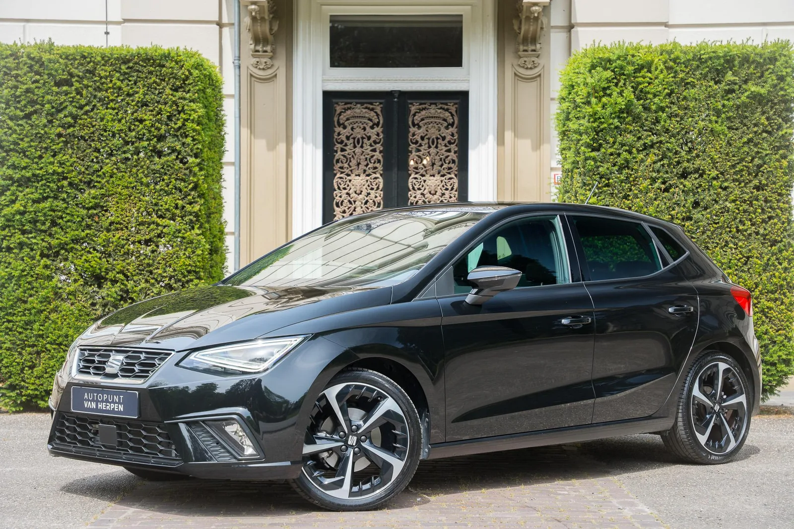 SEAT Ibiza (2023) — foto 1