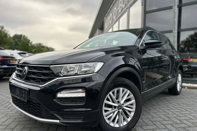 Volkswagen T-Roc (2021)