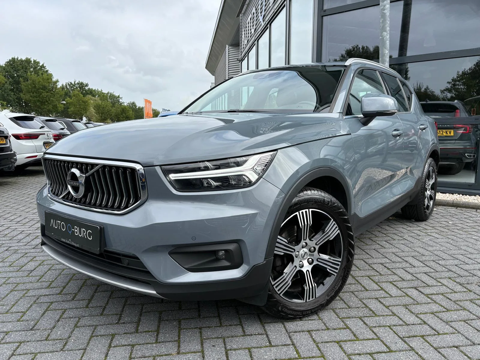 Volvo XC40 (2021) — foto 1
