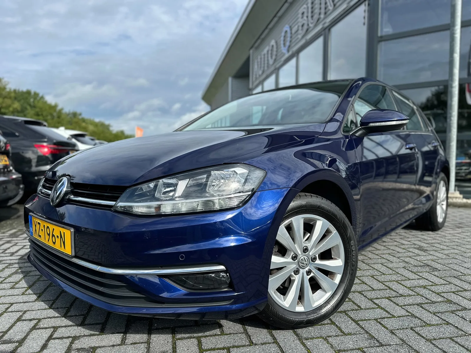 Volkswagen Golf (2019) — foto 1