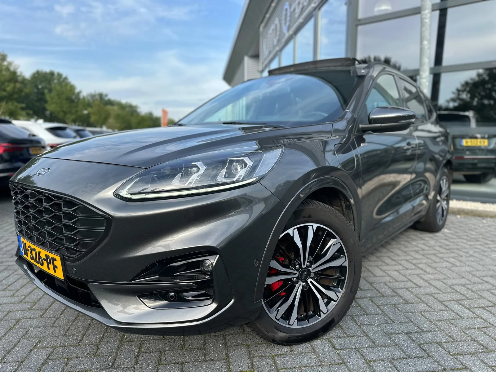 Ford Kuga (2022) — foto 1