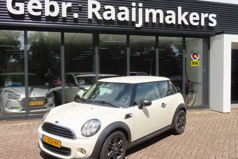MINI Mini (2012)