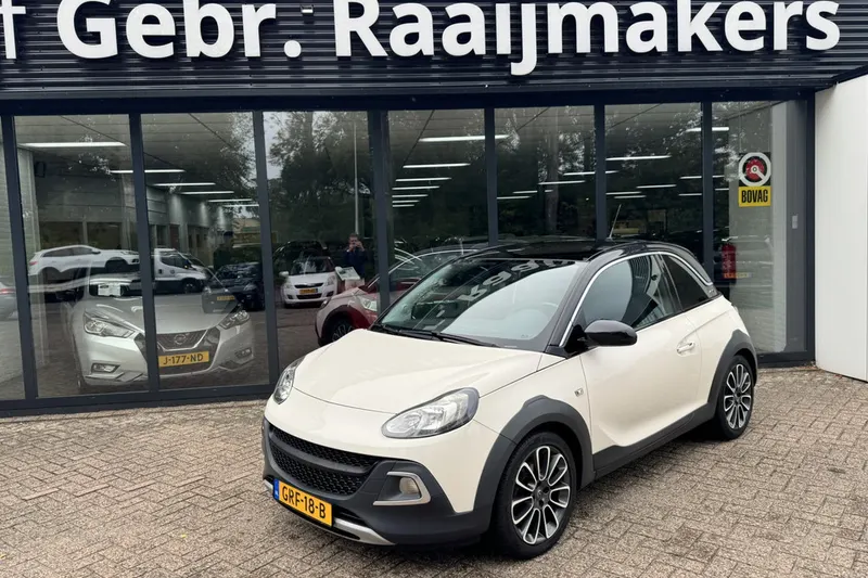 Opel Adam (2016)